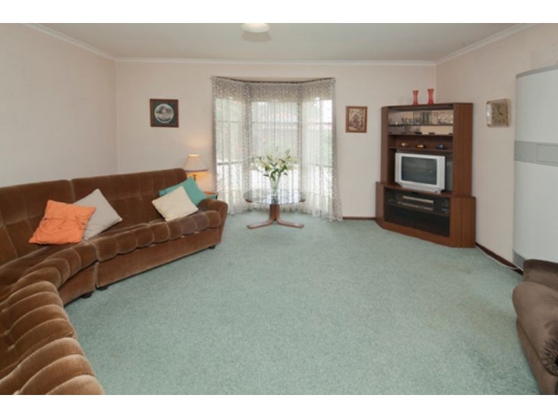 9/25 – 29 Kays Avenue, Hallam VIC 3803