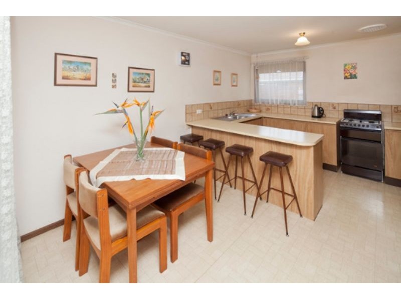 9/25 – 29 Kays Avenue, Hallam VIC 3803