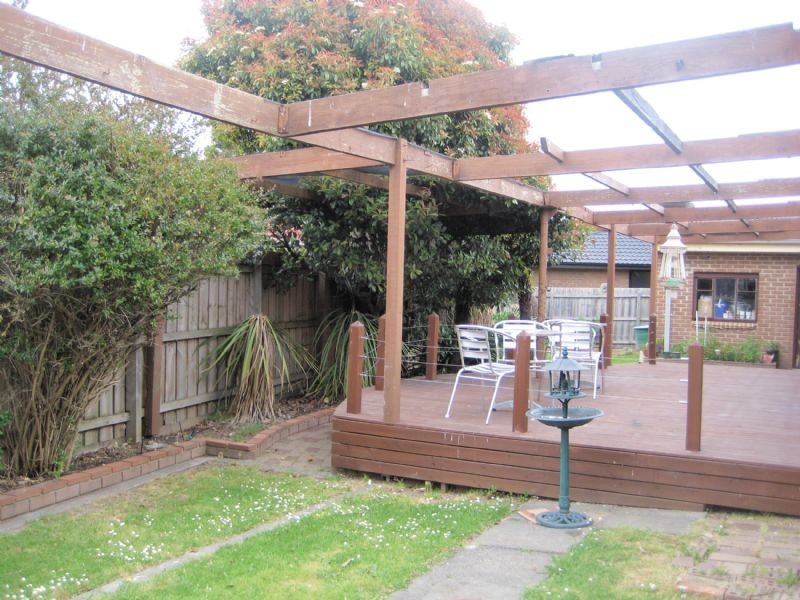 98 Loch Road, Dandenong North VIC 3175