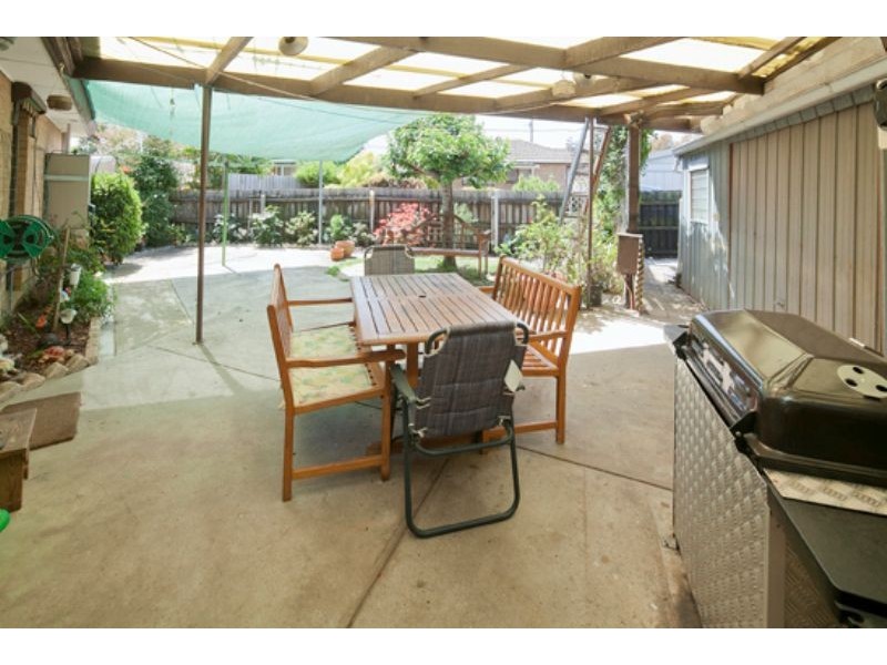 1 Leanne Crescent, Keysborough VIC 3173