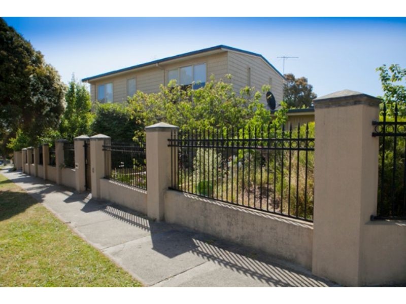 22 David Collins Drive, Endeavour Hills VIC 3802