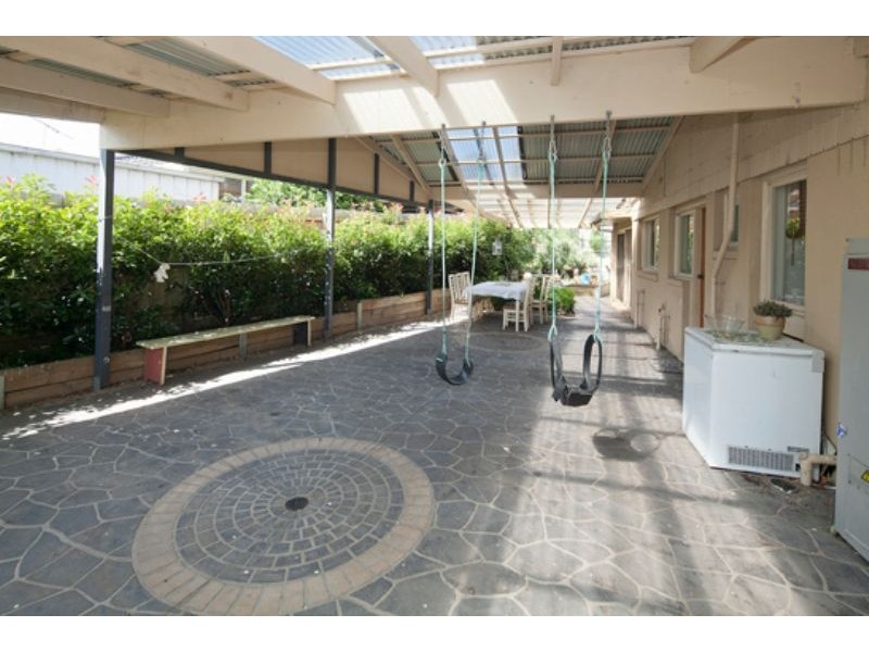 22 David Collins Drive, Endeavour Hills VIC 3802