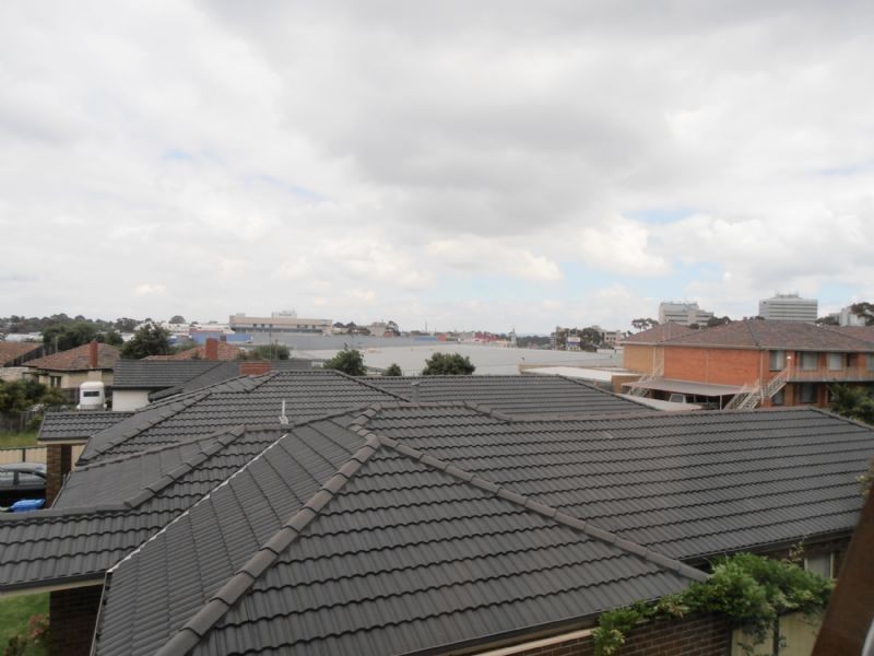 10/44 Princes Highway, Dandenong VIC 3175