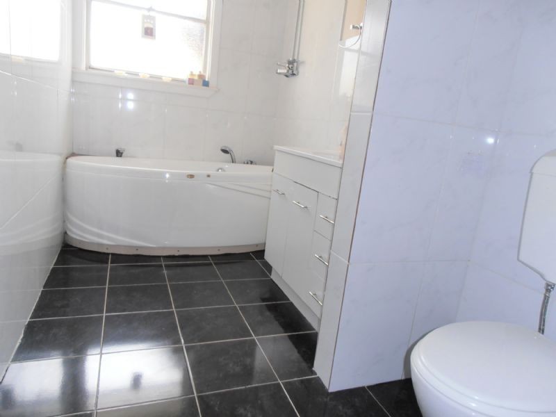 24 Cootamundra Street, Doveton VIC 3177