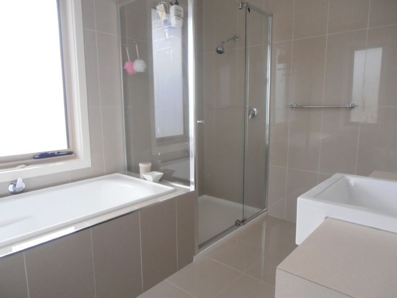 9/43-45 Leman Cresent, Noble Park VIC 3174