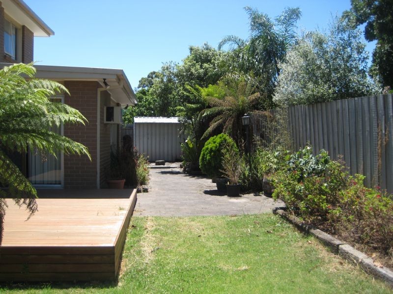 7 Minjah Court, Dingley Village VIC 3172