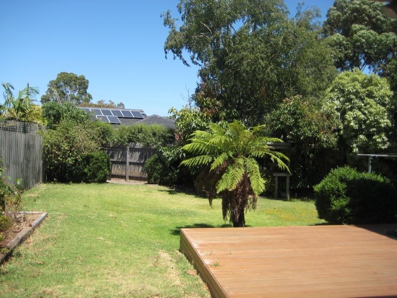 7 Minjah Court, Dingley Village VIC 3172