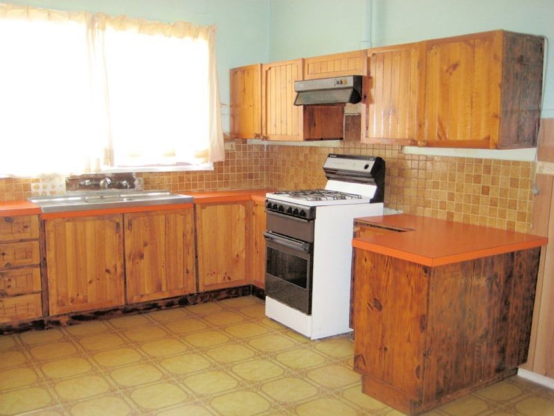 69 Leonard Avenue, Noble Park VIC 3174