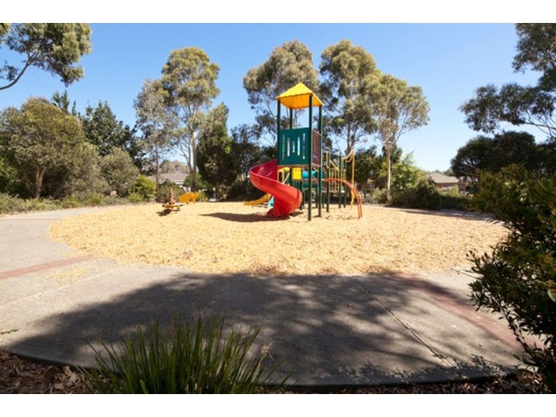 55 Chirnside Road, Berwick VIC 3806