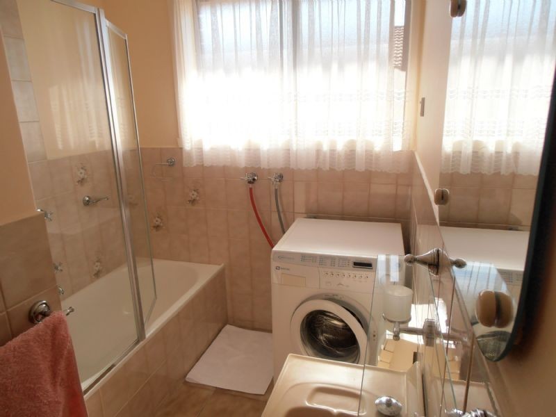 16/60 Cleeland Street, Dandenong VIC 3175