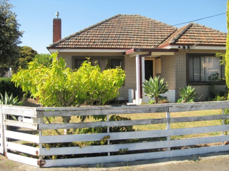 9 Stanhope Street, Dandenong VIC 3175