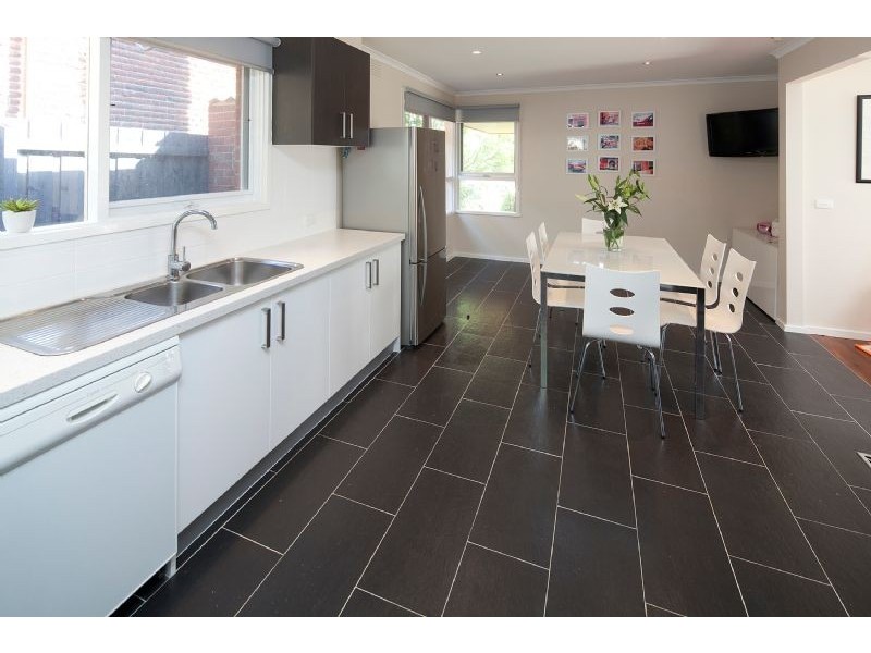 5 Ovens Court, Dandenong North VIC 3175