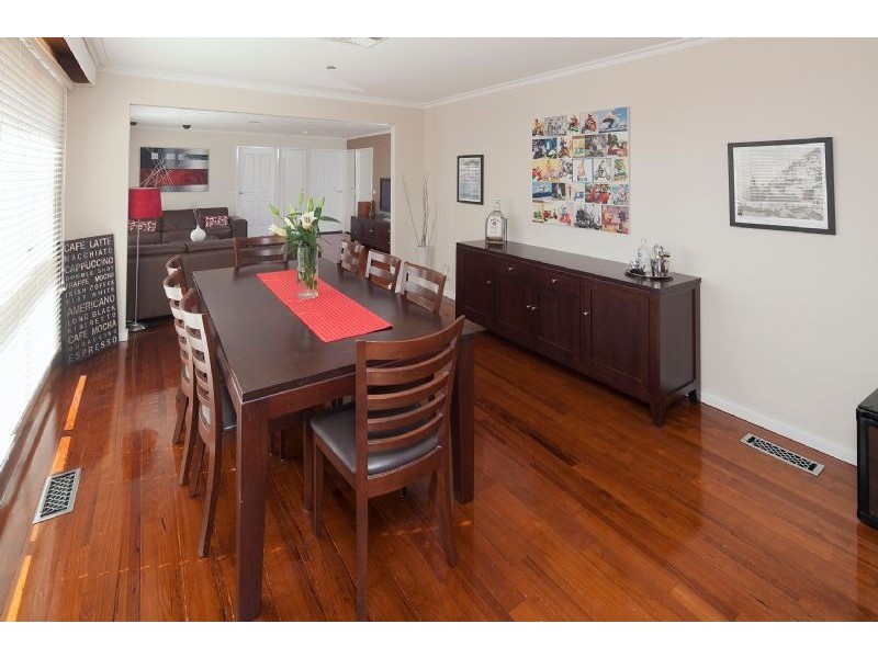 5 Ovens Court, Dandenong North VIC 3175