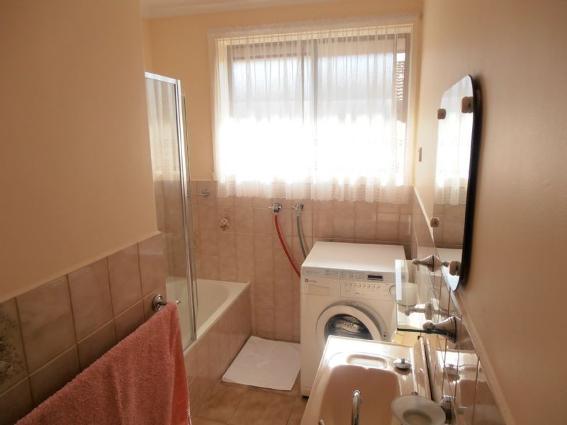 16/60 Cleeland Street, Dandenong VIC 3175