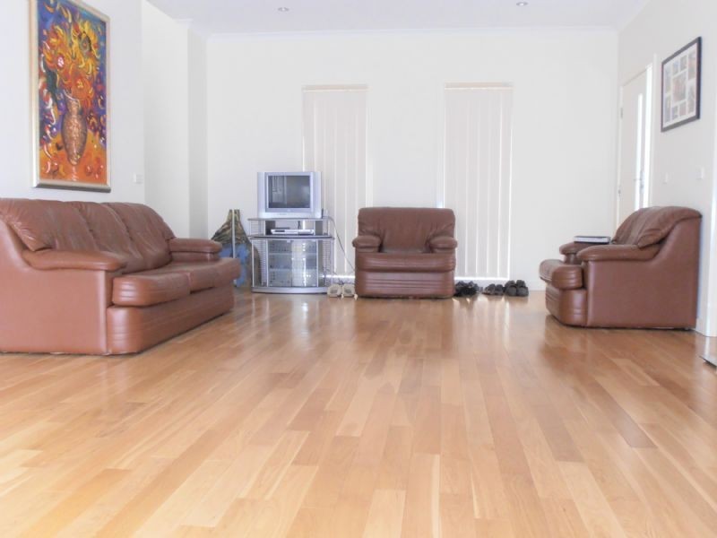 9/43-45 Leman Crescent, Noble Park VIC 3174