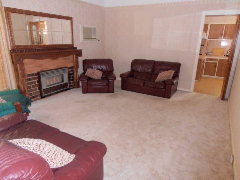 17 Grace Avenue, Dandenong VIC 3175