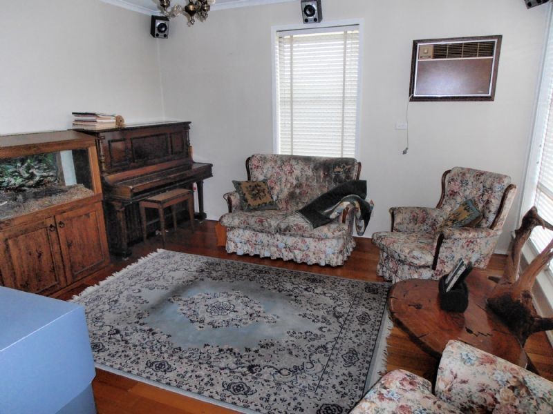 35 Scarlet Drive, Doveton VIC 3177