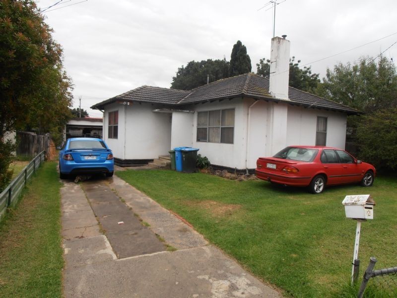 2 Cercis Court, Doveton VIC 3177