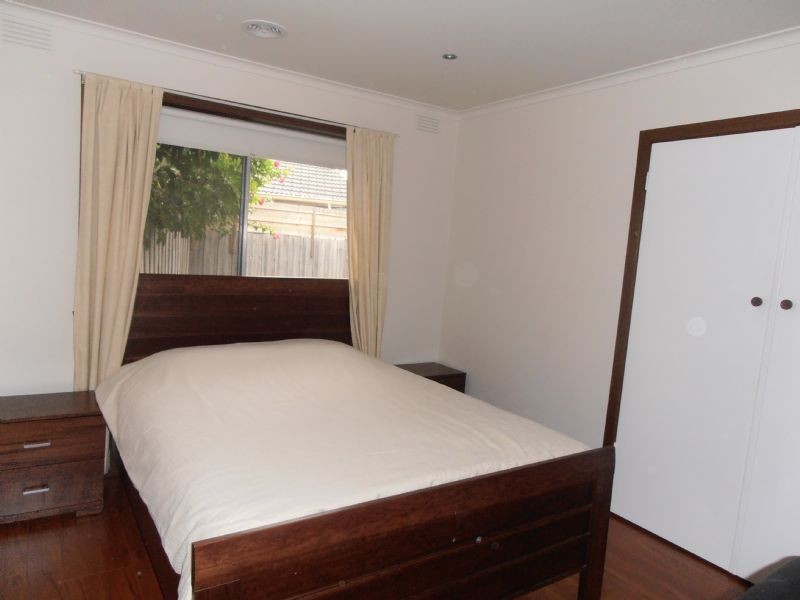 2/90 Clow Street, Dandenong VIC 3175