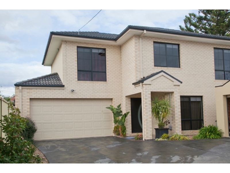 2/13 Masters Street, Dandenong VIC 3175