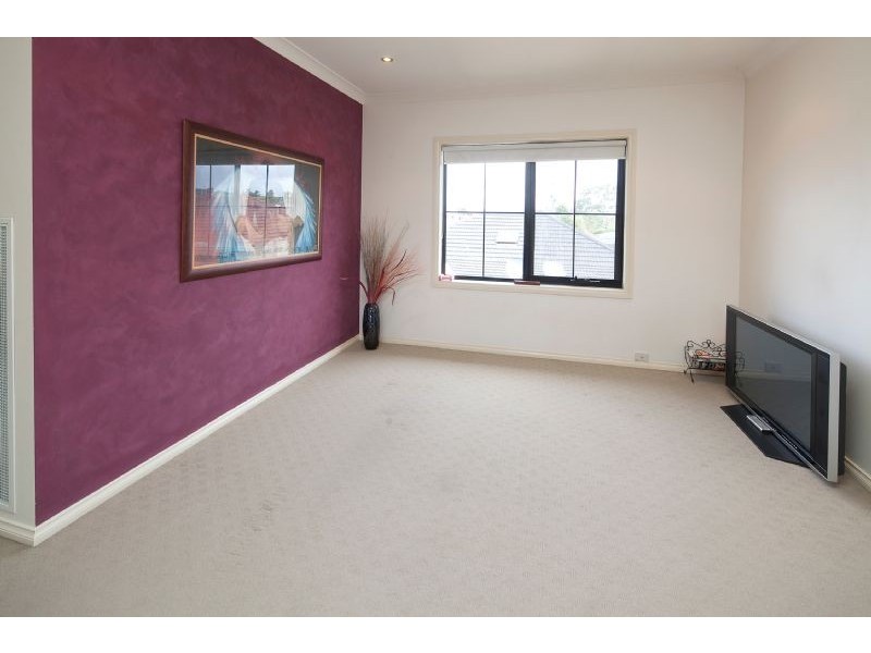 2/13 Masters Street, Dandenong VIC 3175