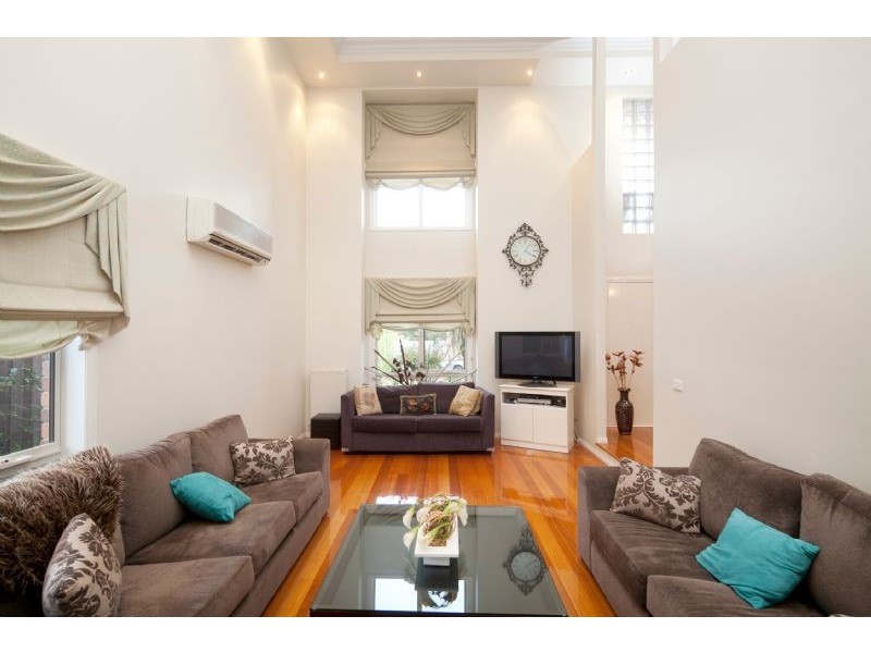 1 Melbe Crescent, Dandenong VIC 3175