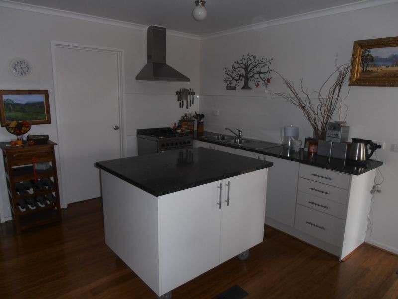 16 Currajong Street, Dandenong North VIC 3175