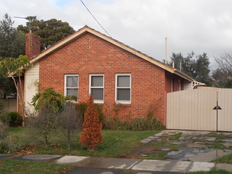 70 Hughes Crescent, Dandenong North VIC 3175