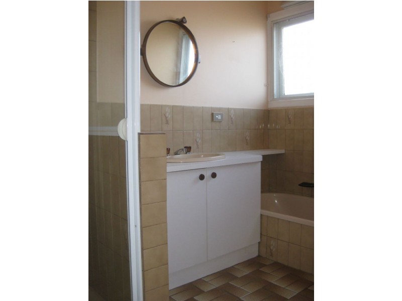 2 Cronulla Court, Noble Park VIC 3174