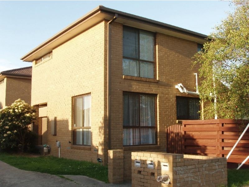 2/75 Herbert Street, Dandenong VIC 3175