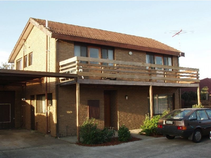 2/75 Herbert Street, Dandenong VIC 3175