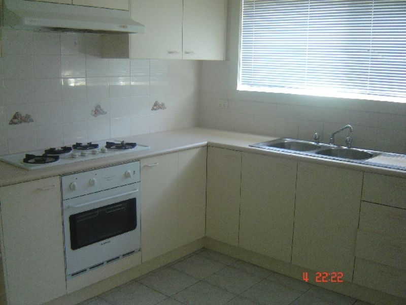 1/25 Edinborough Street, Hallam VIC 3803