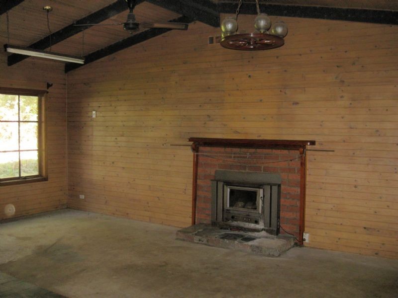 434 Woori Yallock Road, Cockatoo VIC 3781