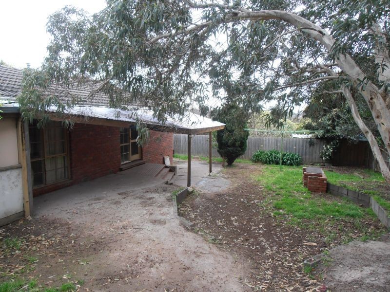 4 Rearden Close, Endeavour Hills VIC 3802