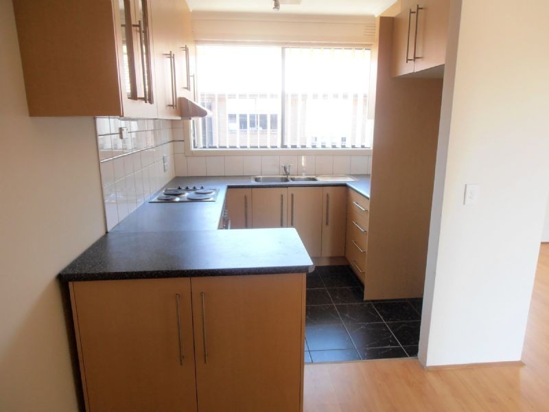 14/60 Cleeland Street, Dandenong VIC 3175