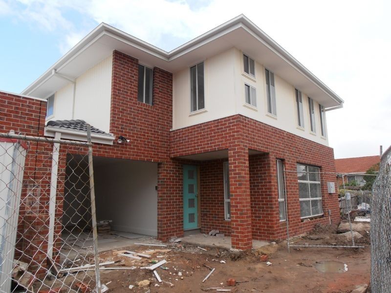 2/26 Woodlee Street, Dandenong VIC 3175