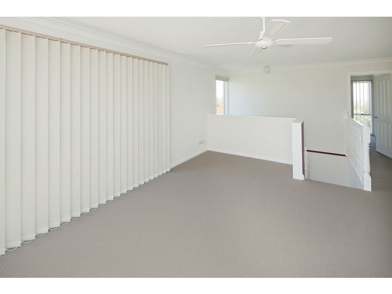 22 David Collins Drive, Endeavour Hills VIC 3802