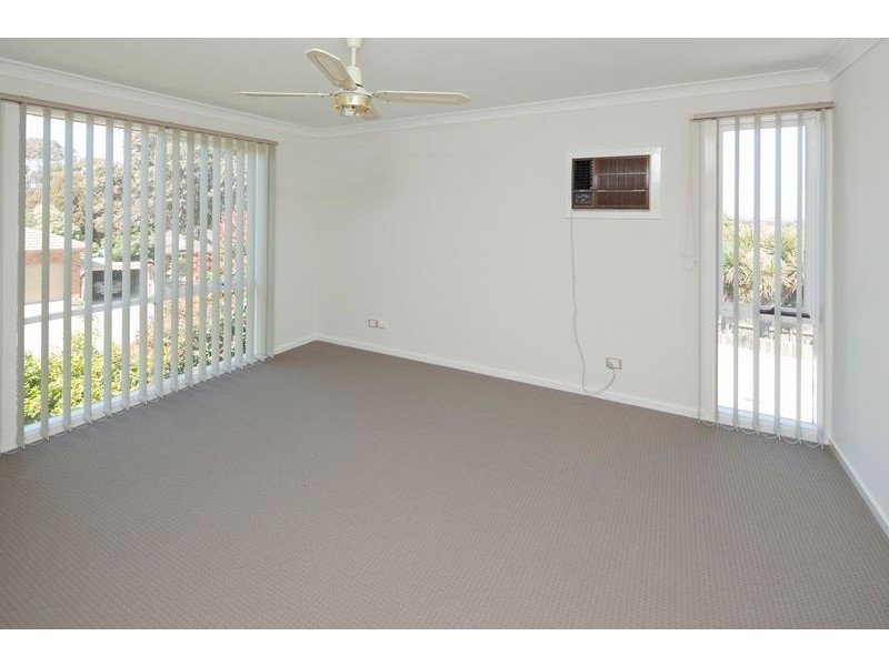 22 David Collins Drive, Endeavour Hills VIC 3802