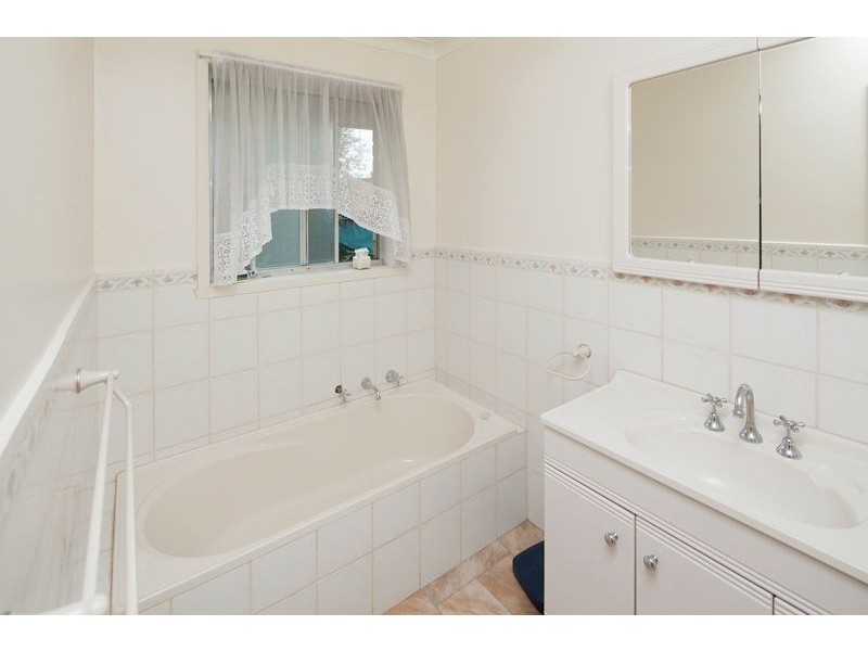 34 Holly Avenue, Dandenong North VIC 3175