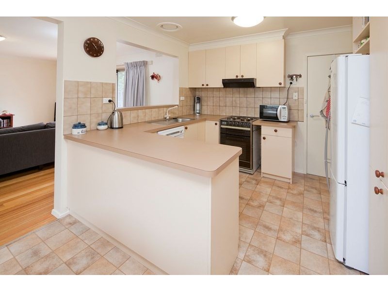 34 Holly Avenue, Dandenong North VIC 3175