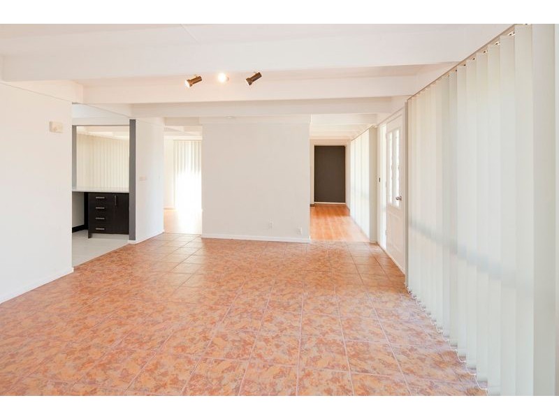 22 David Collins Drive, Endeavour Hills VIC 3802