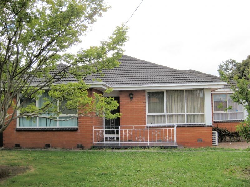 7 Sarona Street, Dandenong VIC 3175