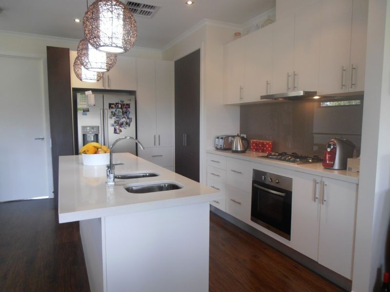 1 Ford Court, Noble Park North VIC 3174