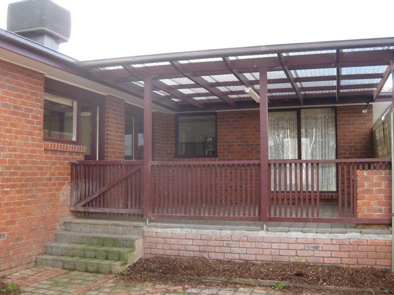 24 McKeon Circuit, Dandenong North VIC 3175
