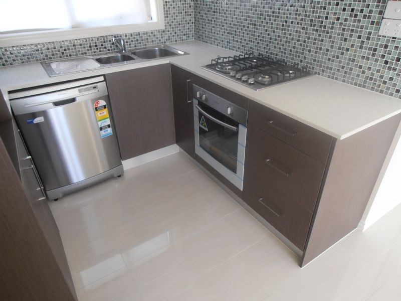 5/65 Blaxland Drive, Dandenong North VIC 3175