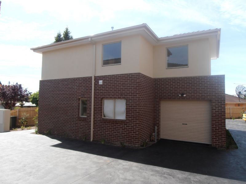 5/65 Blaxland Drive, Dandenong North VIC 3175