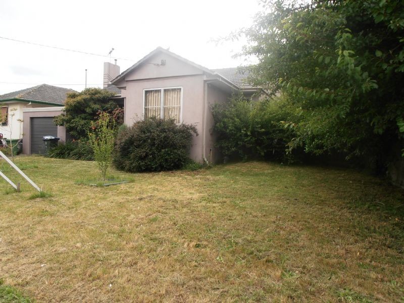 1 Cedar Street, Doveton VIC 3177