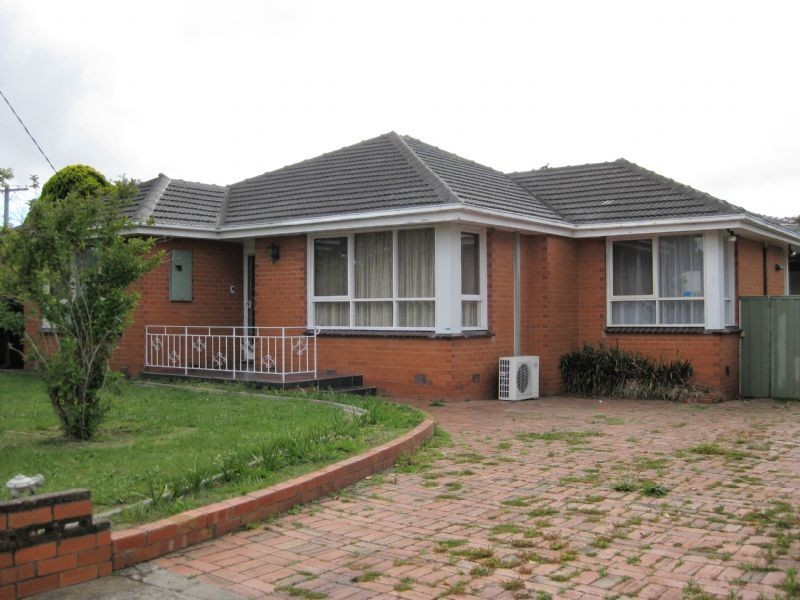 7 Sarona Street, Dandenong VIC 3175