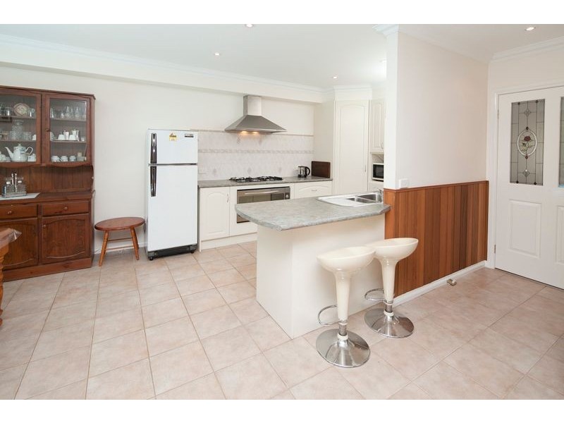 2A Nova Drive, Dandenong VIC 3175