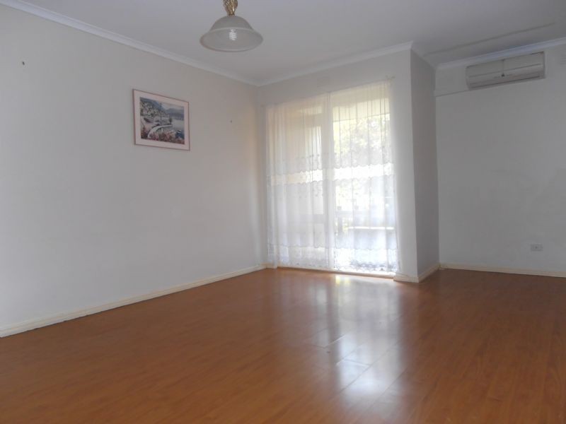 4/41 Potter Street, Dandenong VIC 3175
